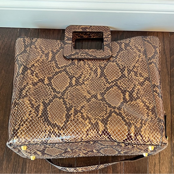 STAUD Shirley Tote Bag Snake Embossed - Picture 2 of 2
